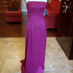 Rampage Semi-formal Size 11 stretch fit junior